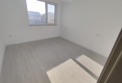 Duplex cu 4 camere cu Canalizare în Popas Păcurari - 14