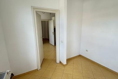 Casă cu 14 camere cu Garaj în Central - 13