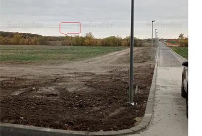 Teren de 1024 mp, în Central - 6