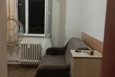 Inchiriez garsoniera - 2