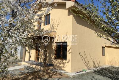 Casă individuală cu 5 camere cu Canalizare în Valu lui Traian - 23