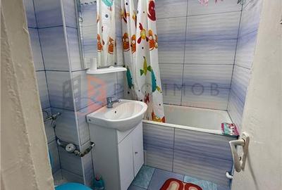 Apartament cu 2 camere semidecomandat, mobilat în 1 Decembrie - 7