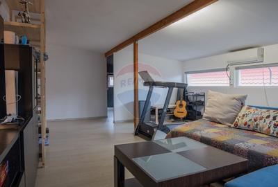 Casă cu 8 camere cu Teren 950 Mp în Roșu - 29