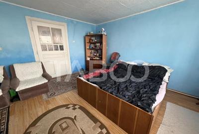 Casă cu 3 camere cu Teren 1293 Mp în Perșani - 22