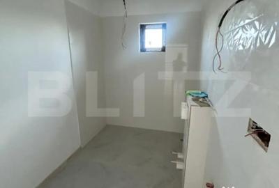 Casă cu 4 camere cu Teren 532 Mp în Remetea Mare - 8