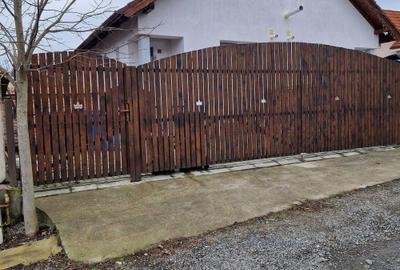 Casă cu 3 camere în Livezeni - 8