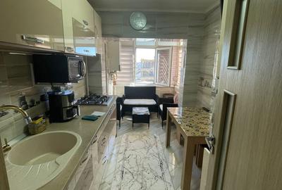 Apartament cu 3 camere decomandat în Micro 17 - 2