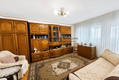 Apartament cu 3 camere decomandat în Central - 3