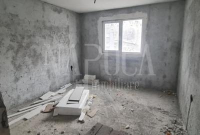 Apartament 3 camere de vanzare in Floresti - 2
