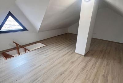 Casă cu 4 camere cu Teren 100 Mp în Central - 12