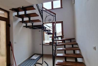 Casă cu 5 camere cu Teren 420 Mp în Trei Stejari - 15