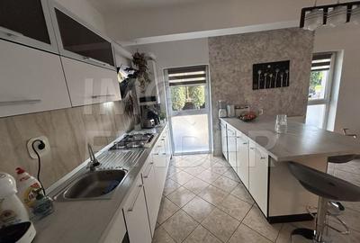 Apartament 3 camere,  Buna Ziua, etaj 1,parcare  cu bariera, 98 mp - 5