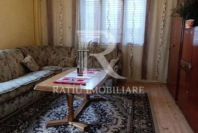 Casă cu 6 camere cu Teren 2300 Mp în Pomezeu - 19
