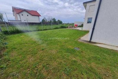 Casă cu 4 camere cu Teren 500 Mp în Domnești - 6