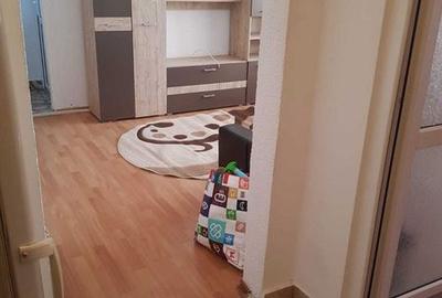 Apartament cu 2 camere în Viziru 1