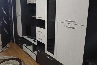 Inchiriez garsoniera - 3