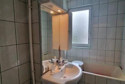 De vanzare apartament cu 2 camere in Aleea Carpati - 8