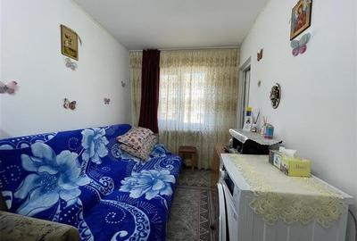 Apartament 3 camere de vanzare zona 23 August Tulcea - 2