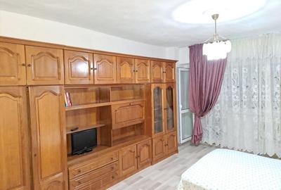 Proprietar inchiriez garsoniera - 2