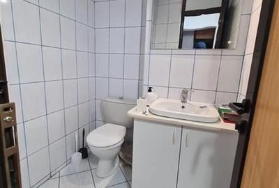 Apartament cu 3 camere decomandat, mobilat în Răcădău - 10
