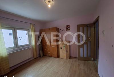 Apartament cu 2 camere decomandat în Ștrand - 5