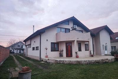 Casă cu 6 camere în Nufărul - 10