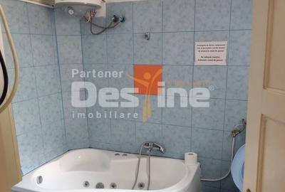 Apartament cu 3 camere decomandat în Tineretului - 9