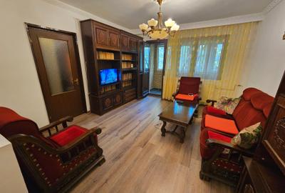 Apartament cu 2 camere semidecomandat, mobilat în Drumul Taberei