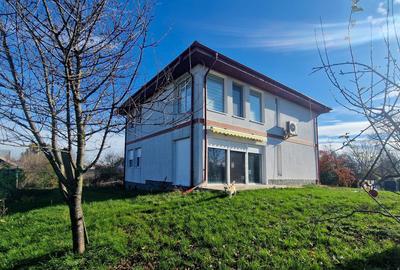 Casa modernă în Darza – 402 mp construiți, Fotovoltaice si Garaj - 1