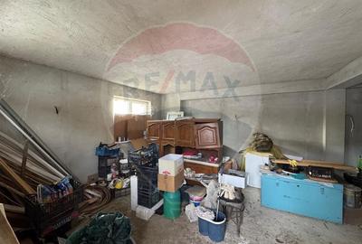 Casă cu 6 camere cu Teren 1263 Mp în Dărmănești - 36