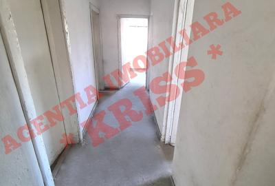 Apartament cu 3 camere decomandat în Central - 5