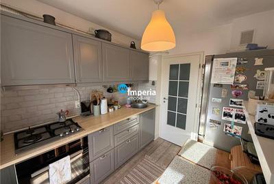 Apartament cu 2 camere decomandat în Canta - 4