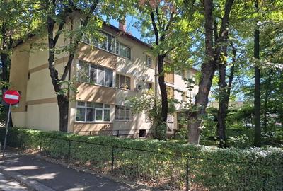 Proprietar apartament 3 cam Pajura,sect. 1,in vila,balcon,str. Presei Proprietar apartament 3 cam Pajura,sect. 1,in vila,balcon,str. Presei - 1