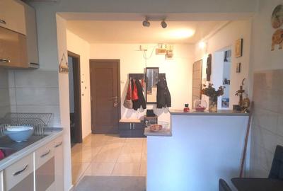 Apartament cu 4 camere decomandat, mobilat în Lujerului - 9