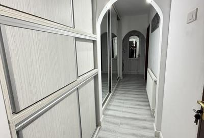 Apartament cu 3 camere decomandat în Central - 11