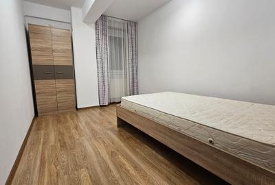 Apartament cu 3 camere decomandat în Titan - 11