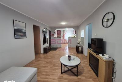 Apartament cu 4 camere semidecomandat în Central - 3