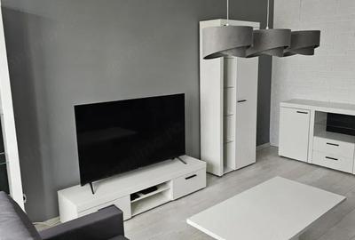 Apartament cu 2 camere decomandat în 1 Decembrie 1918 - 1