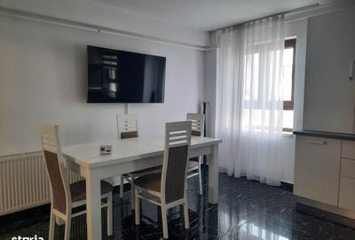 Apartament cu 3 camere decomandat în Cristian - 1