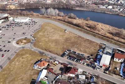 Spațiu comercial, în Nicolae Bălcescu - 1