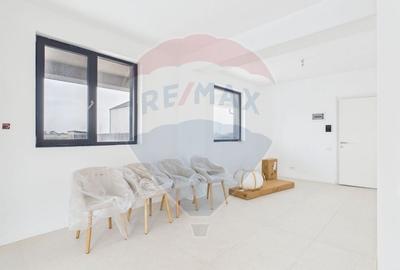 Apartament cu 3 camere în Tunari - 2
