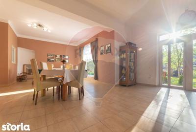 Spațiu comercial, de 710 mp, în Bazna - 9