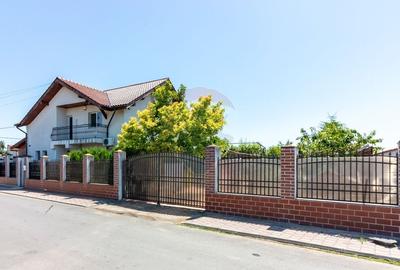 Casa spatioasa langa Bucuresti - mobilata, utilata, gata de mutat! - 3