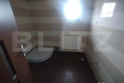 Casă cu 4 camere cu Teren 500 Mp în Central - 4