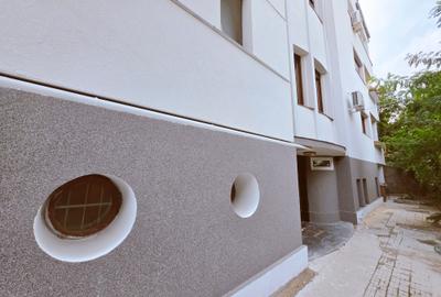 2 camere et 4/4+pod su 60 mp + terasa 21 mp total 81 mp 2 camere et 4/4+pod su 60 mp + terasa 21 mp total 81 mp - 54