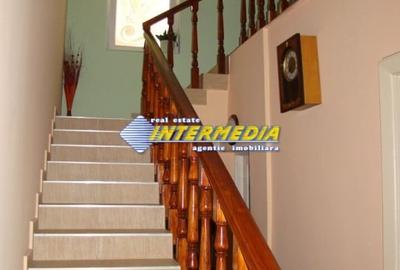Casă individuală cu 7 camere cu Canalizare în Cetate - 6