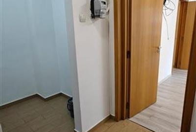 Universitate, garsoniera etajul 1/P+7 etaje - 1