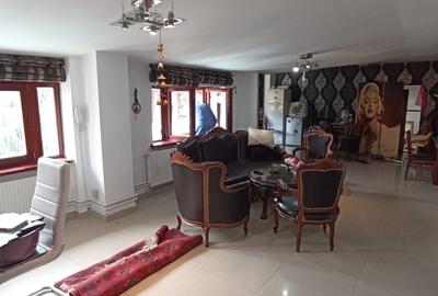 Vila interbelica cu terasa-restaurant in functiune zona Blv Marasesti Bucuresti - 25