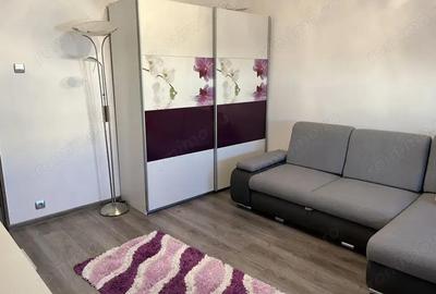 Garsonieră în Romană - 1