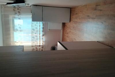 Inchiriez garsoniera (camera de camin) - 5